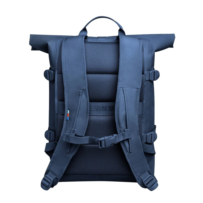 Rucksack Rolltop 2.0 aus Meeresplastik Ocean Blue