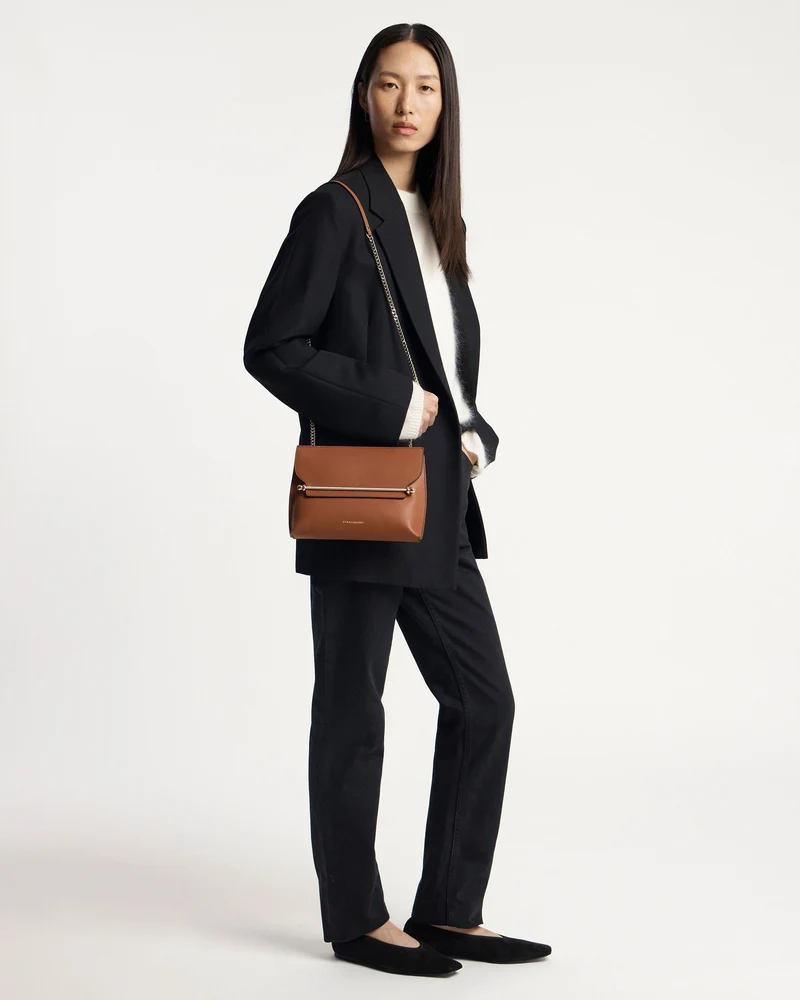 Stylist - Chestnut