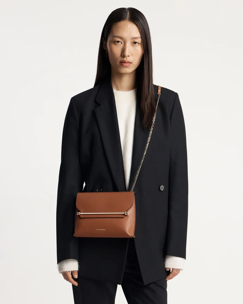 Stylist - Chestnut