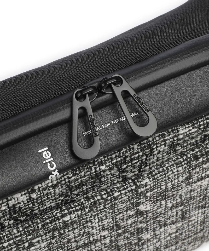 Côte&Ciel Isarau S Slingbag black/cream