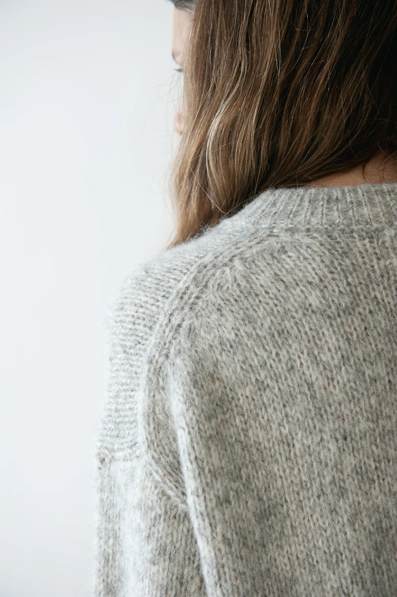 Sweater Bay Light Grey