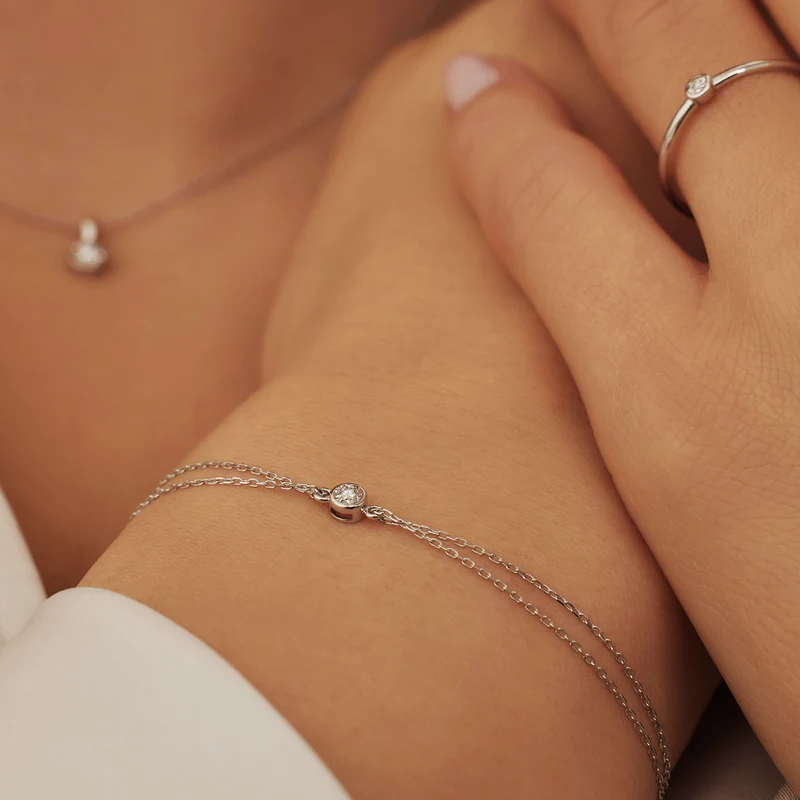 Isabel Bernard De La Paix Inaya 14 Karat | Weißgold Armband | Diamant 0.02 Karat | IBD320010
