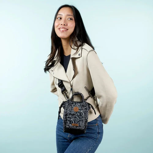 Tasche Nano Bag Adventurer Amiens Black & White