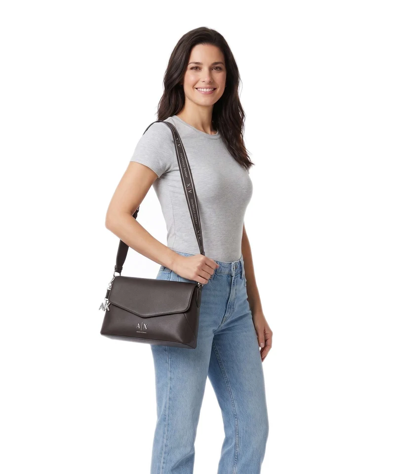 Armani Exchange Isabel Schultertasche antagonist
