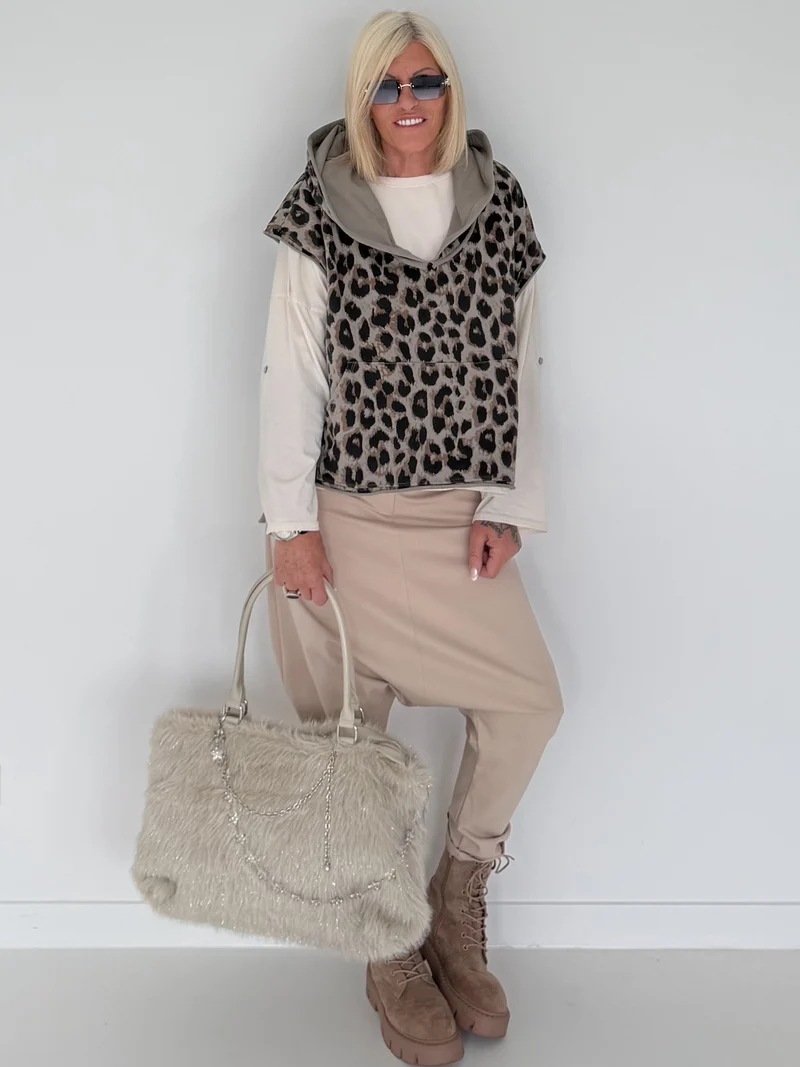 Felltasche mit funkelnden Details - beige