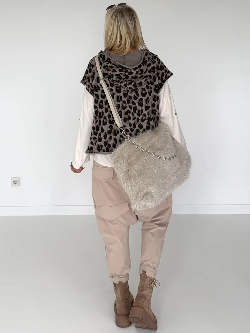 Felltasche mit funkelnden Details - beige
