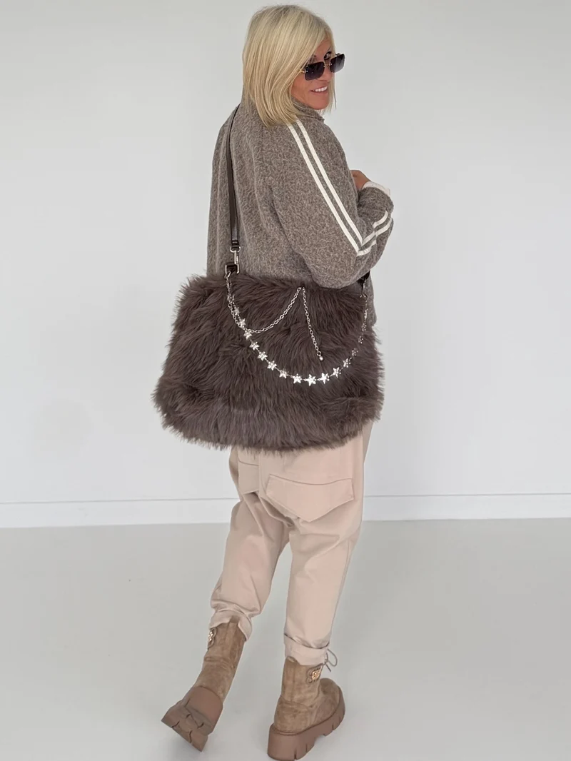 Felltasche mit funkelnden Details - mokka