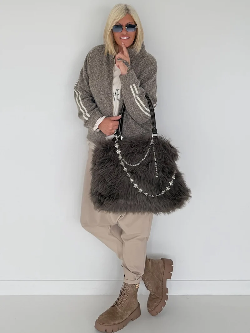 Felltasche mit funkelnden Details - mokka