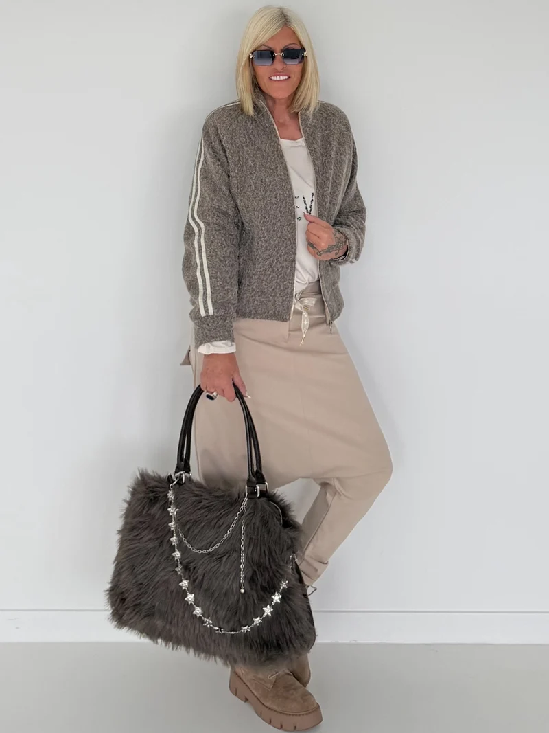 Felltasche mit funkelnden Details - mokka