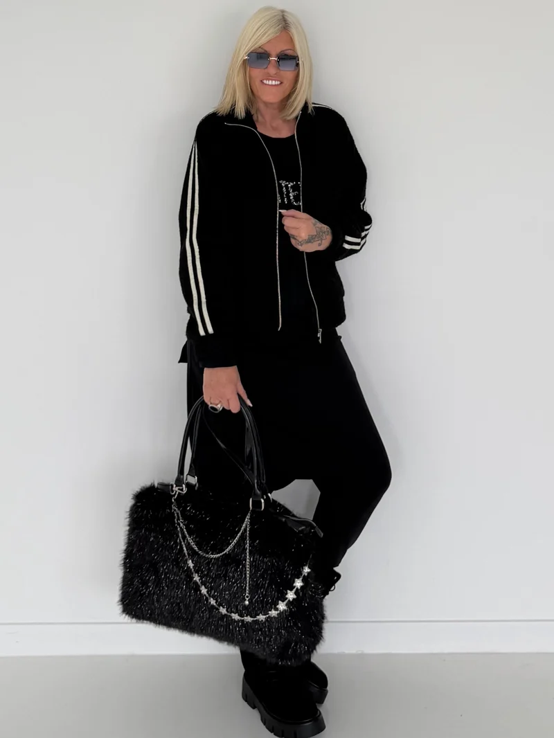Felltasche mit funkelnden Details - schwarz