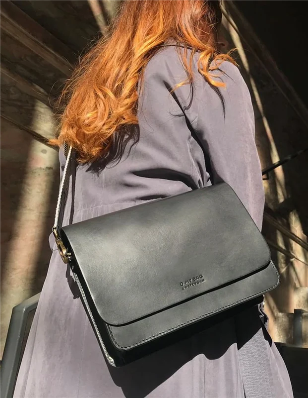 Handtasche vegan Audrey Apfelleder Schwarz