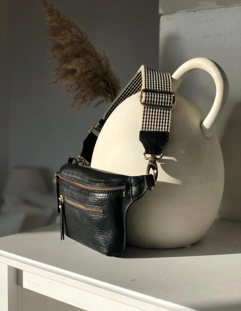 Bauchtasche vegan Becks Apfelleder Schwarz