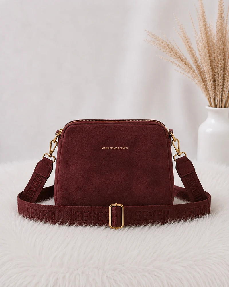 Crossbody-Bag in Wildleder-Optik - bordeaux