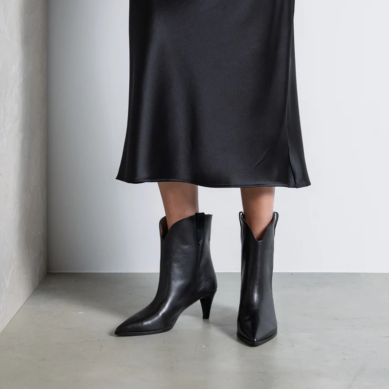 Isabel Bernard Vendôme Louane Schwarz Kalbsleder Stiefel IB53009-001-37
