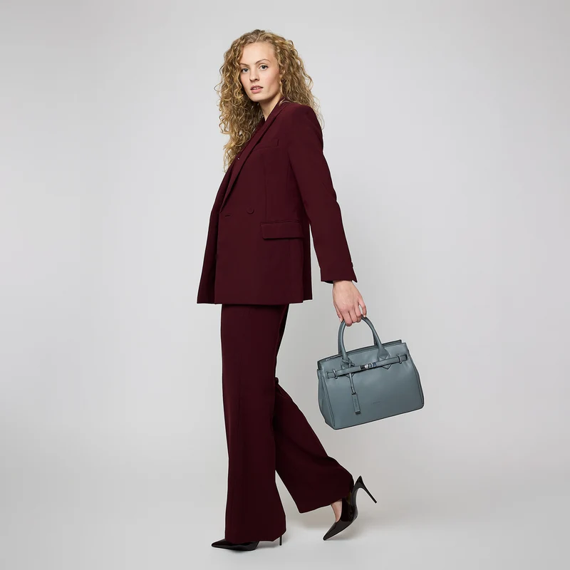 Shopper New York 9679