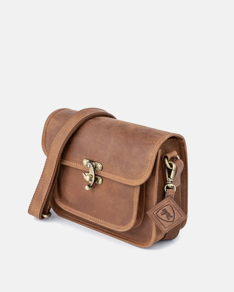 Helena S Camel