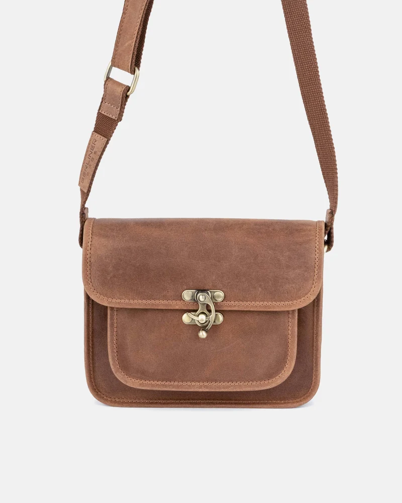 Helena S Camel
