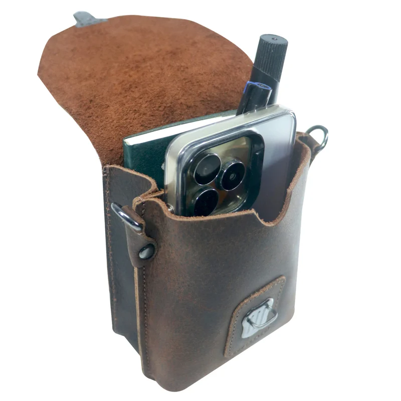 Arne Bauch Gürteltasche Leder mit Gürtelschlaufe und Hakenring