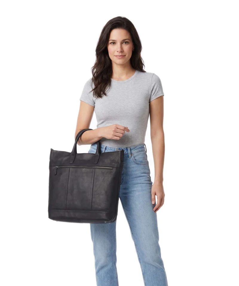 The Chesterfield Brand Wax Pull Up Cow Westbrook Handtasche black