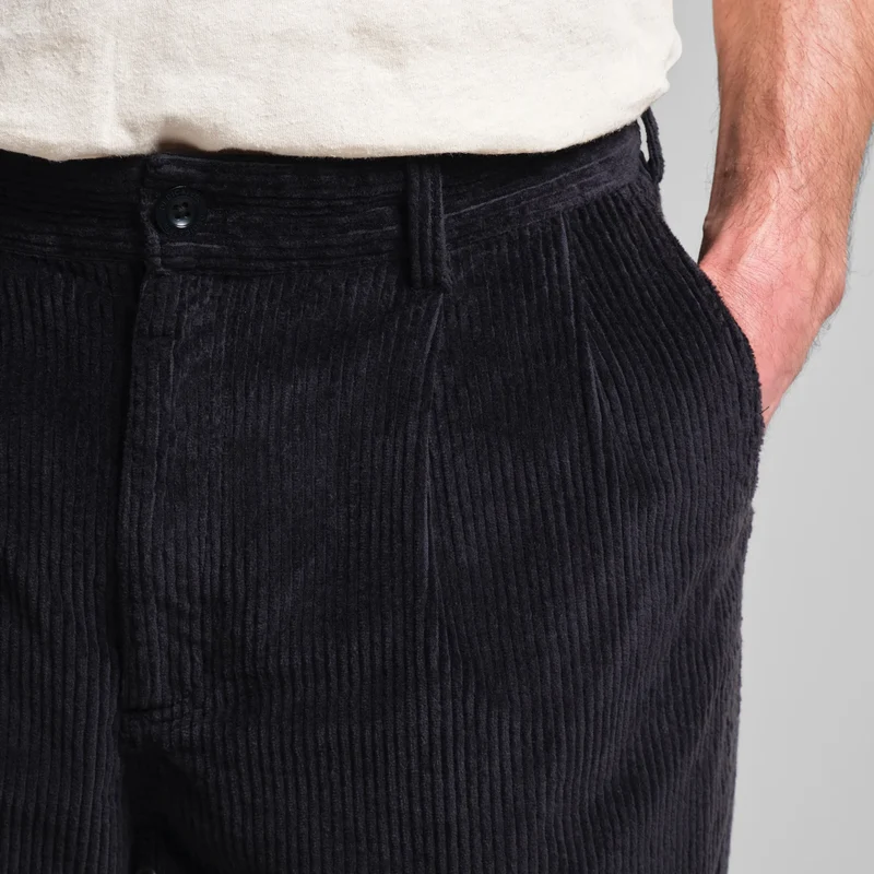 Hose Vallen Corduroy Black