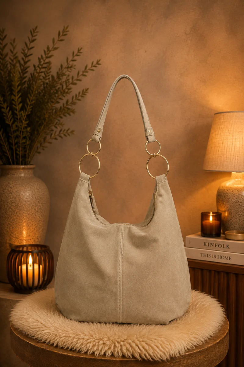 Echtledertasche mit aufwendigen Details - beige