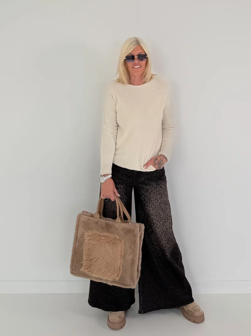 Stylische Felltasche - beige