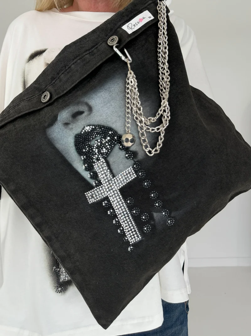 Denim-Bag mit Strassmotiv Woman & Cross - used-black