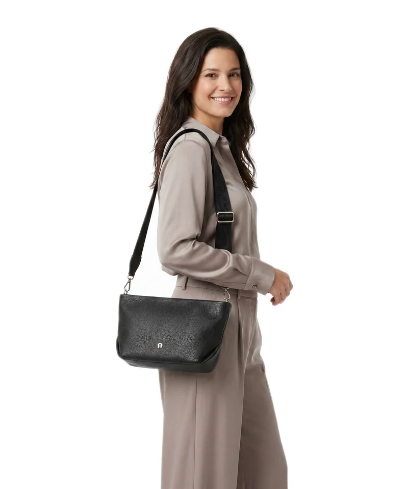 Aigner Paola Umhängetasche black