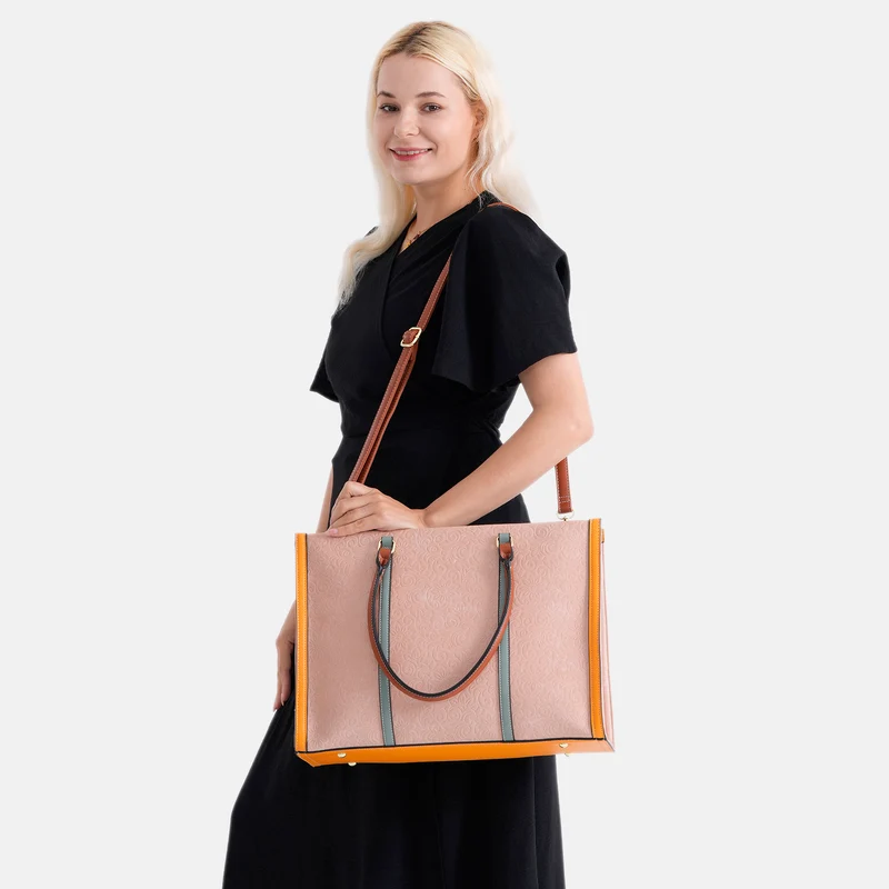 City-Shopper im Colourblock-Design aus Kunstleder mit Schulterriemen und Reißverschlussfächern, ca. 42 x 14 x 30 cm, Pfirsich