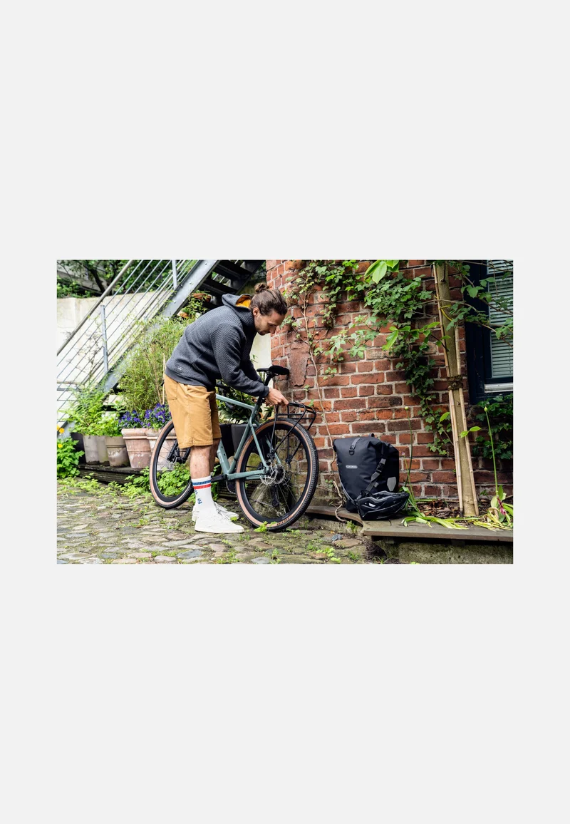 Back-Roller Plus CR QL2.1 Granit Schwarz - Fahrradtasche