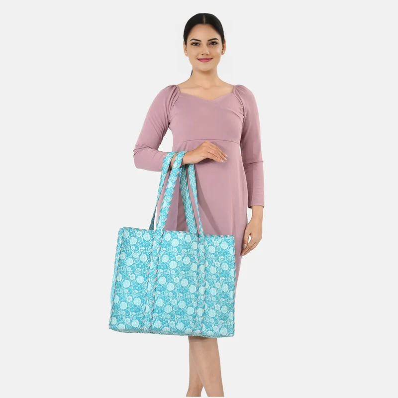 LIVMORE gesteppte Stoff-Shopper-Tasche mit Reißverschluss, florales Design, 45x43x15cm, Rosa/Weiß