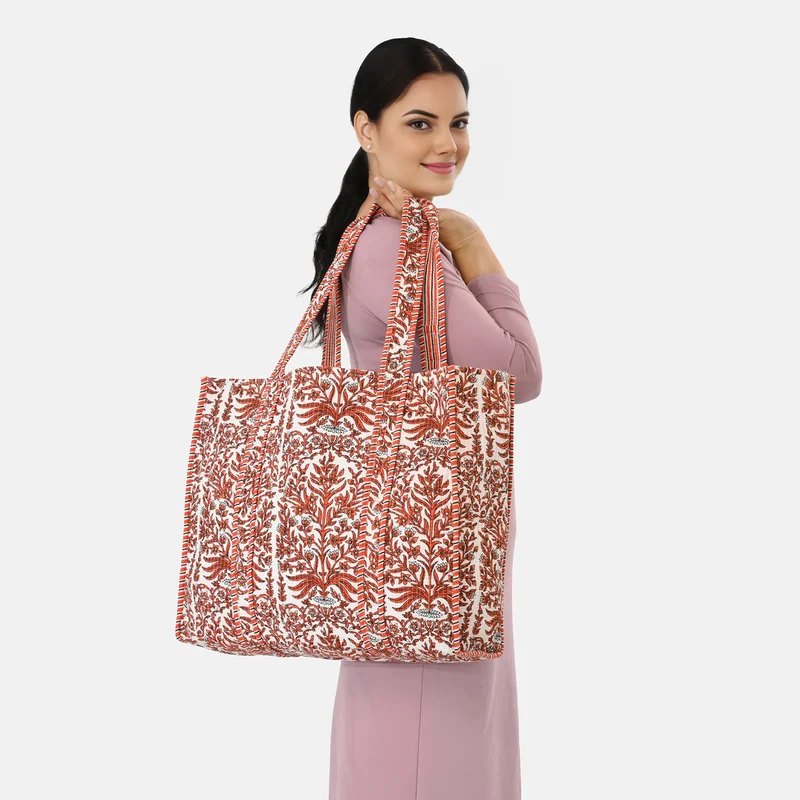 LIVMORE gesteppte Stoff-Shopper-Tasche mit Reißverschluss, florales Design, 45x43x15cm, Rosa/Weiß