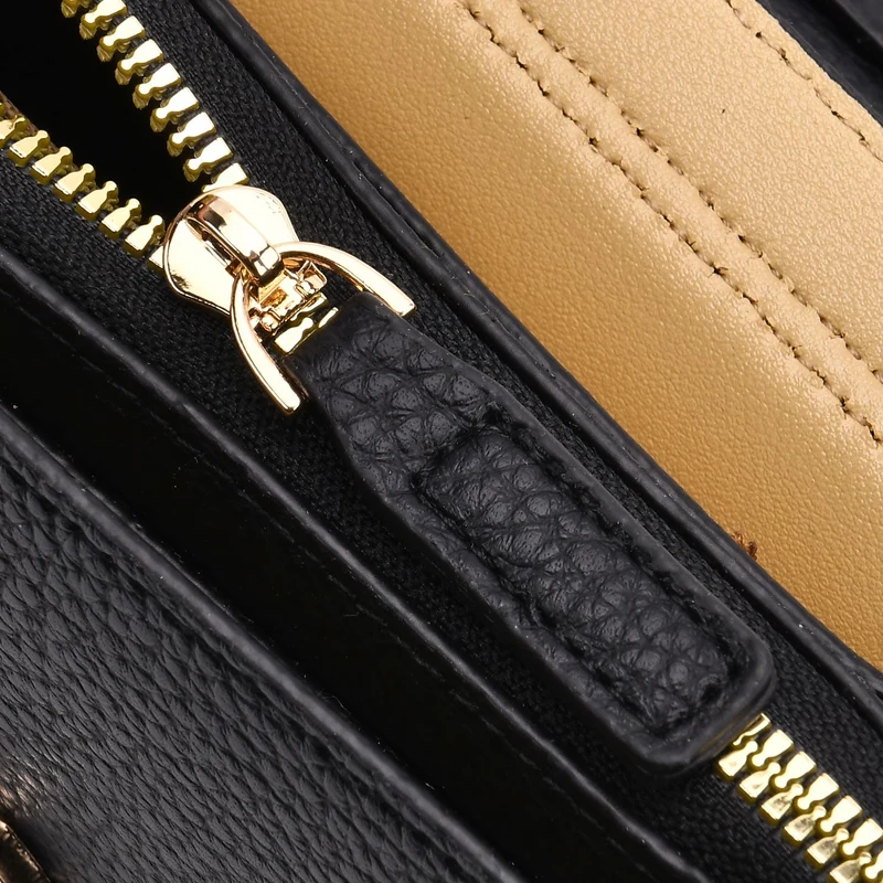 Crossbody-Tasche mit Überschlag und modischem Gliederriemen, RFID-Schutz, ca. 20x4x14 cm , Grün