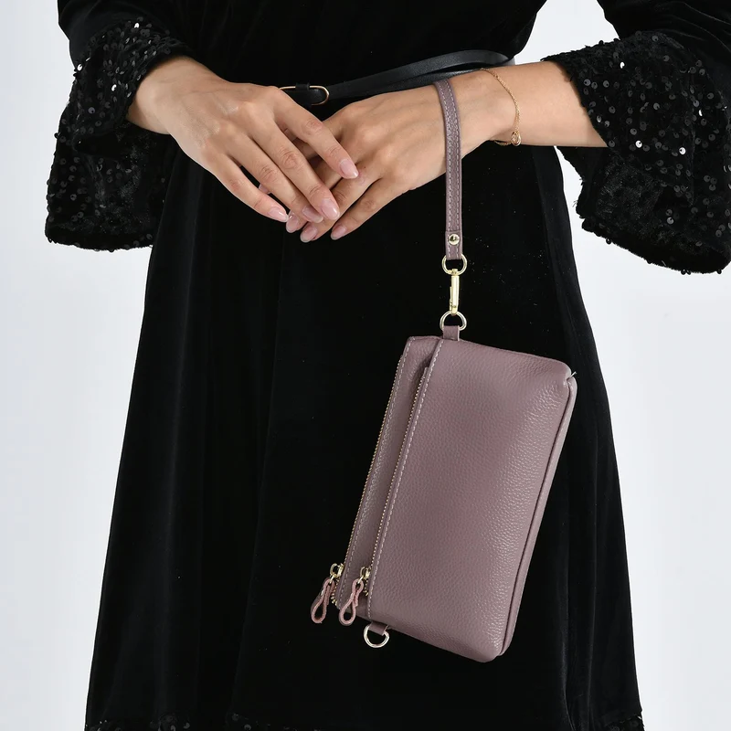 Leder Crossbody Tasche mit mehreren Reißverschlussfächern und verstellbarem Schulterriemen 21.5 x 4 x 13 cm Gelb