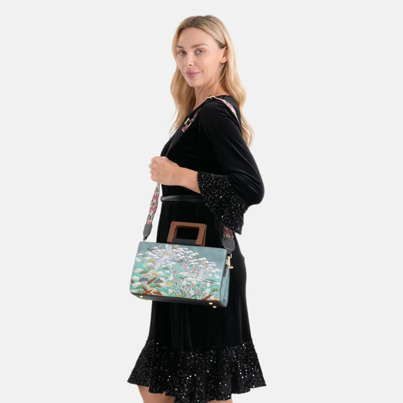 Florale Kunstprint Clutch-Crossbody-Tasche, 30 x 13 x 19 cm, Apricot