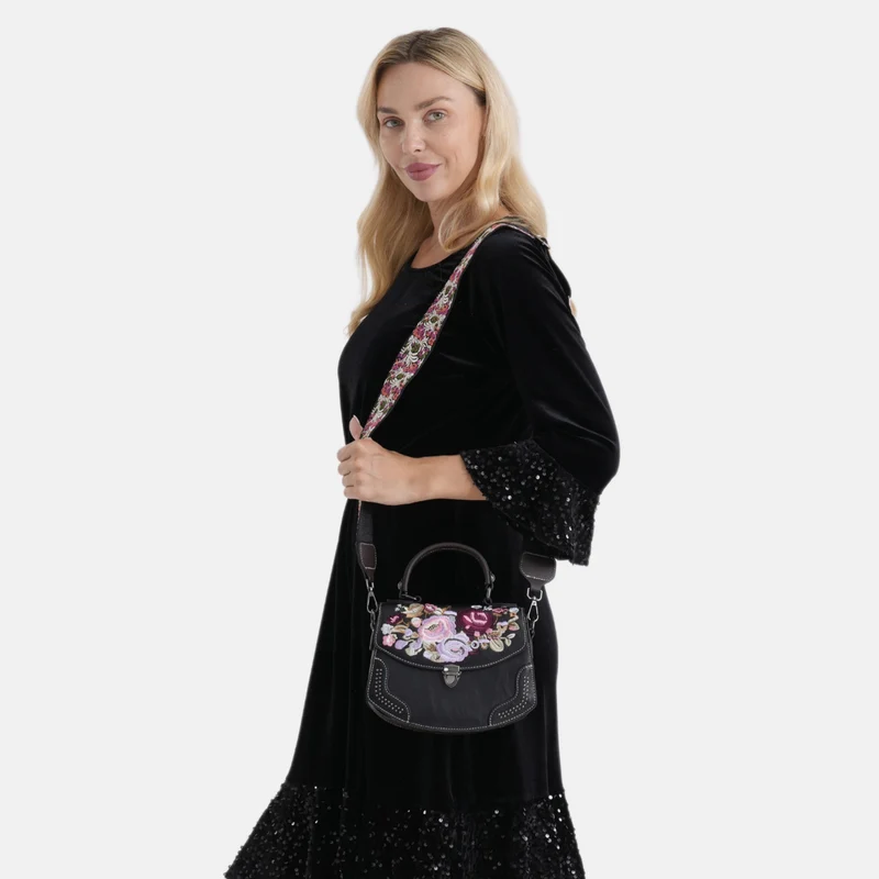 Kompakte Crossbody-Tasche mit floraler Stickerei, 23 x 9 x 17 cm, Lila