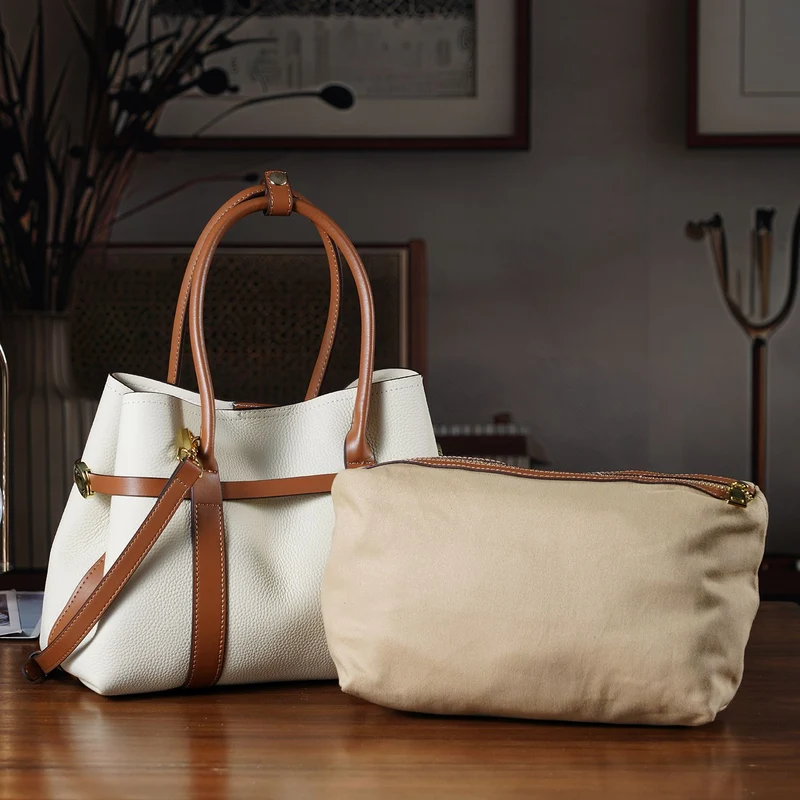 Leder Shopper Set 2 teilig mit Magnetfach und Reißverschlussfach 35 x 11 x 20 cm Weiß Braun