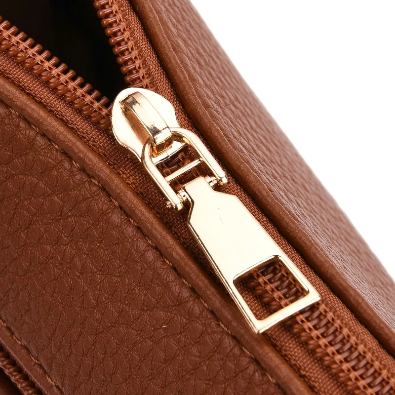 Crossbody-Tasche mit mehreren Reißverschlussfächern, gemustertem Schulterriemen, 23x26 cm, Braun
