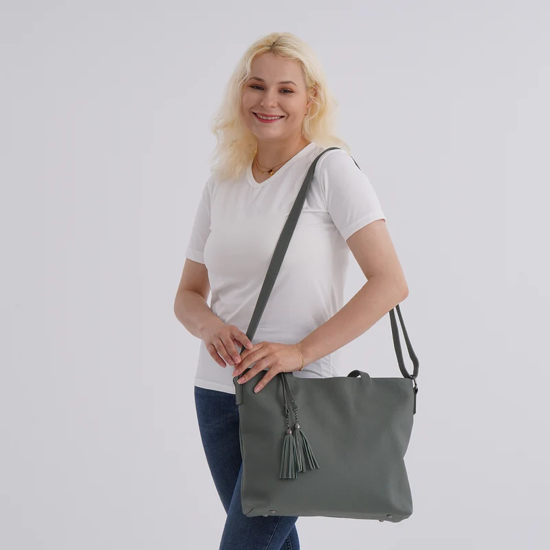 Echtleder-Tote-Bag mit Reißverschlussfach hinten, Doppeltragegriff und Schulterriemen, 35x10x33 cm, Braun