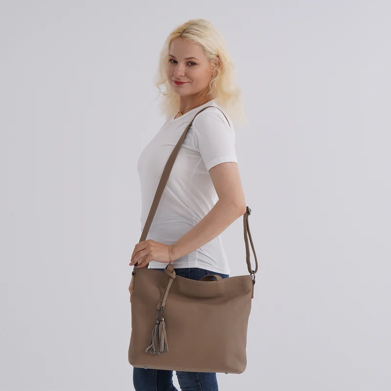 Echtleder-Tote-Bag mit Reißverschlussfach hinten, Doppeltragegriff und Schulterriemen, 35x10x33 cm, Braun