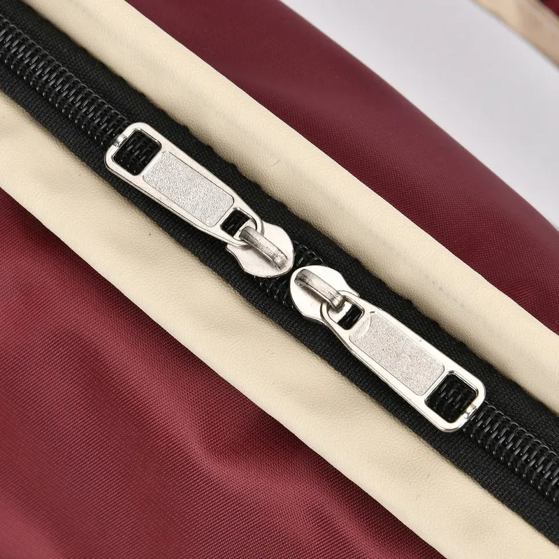Elegante Nylon-Reisetasche mit Großem Stauraum, Größe: 48 x 22 x 29 cm, Burgunderrot