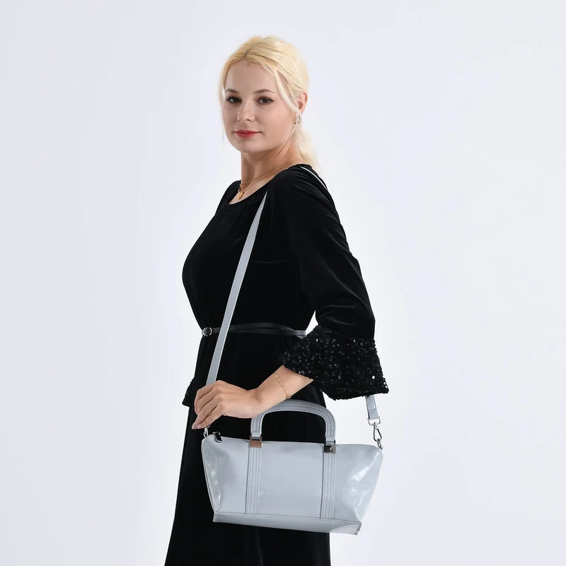 Eleganter Leder Crossbody Tasche im Clean Chic Look 27 x 17 x 10 cm Rosé