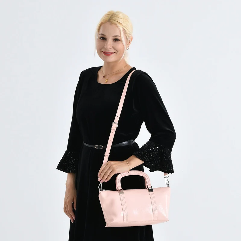 Eleganter Leder Crossbody Tasche im Clean Chic Look 27 x 17 x 10 cm Rosé