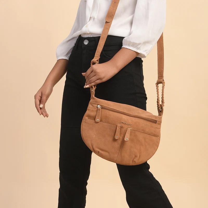 Crossbody Tasche aus 100% echtem Leder, Größe 33x3,8x25,4 cm, Weinrot