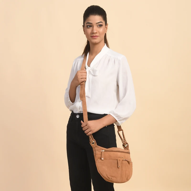 Crossbody Tasche aus 100% echtem Leder, Größe 33x3,8x25,4 cm, Weinrot