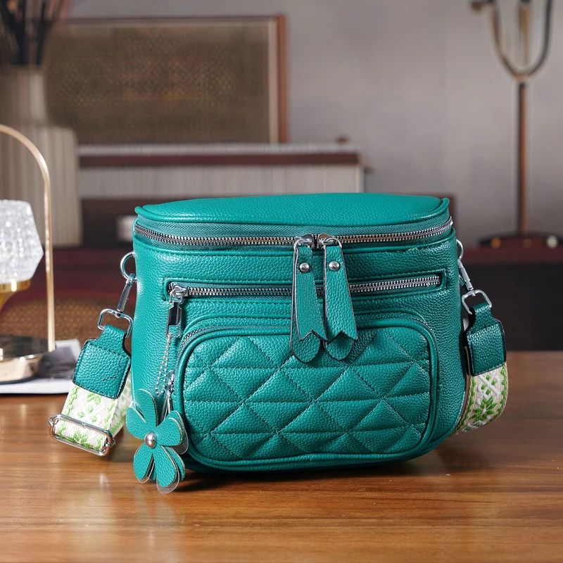 Crossbody-Bag im Steppdesign, 22x8x19 cm, Petrol