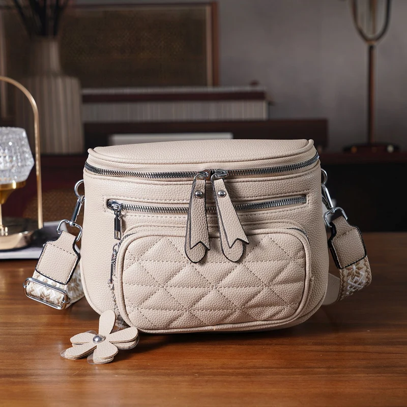 Crossbody-Bag im Steppdesign, 22x8x19 cm, Petrol