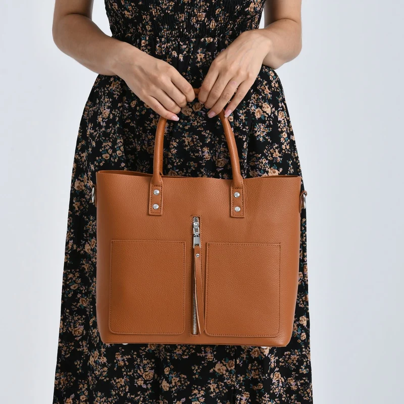 Echtleder Crossbody Tasche, mehrere Fächer, Reißverschluss vorne, 31 x 12.5 x 29 cm, Schwarz