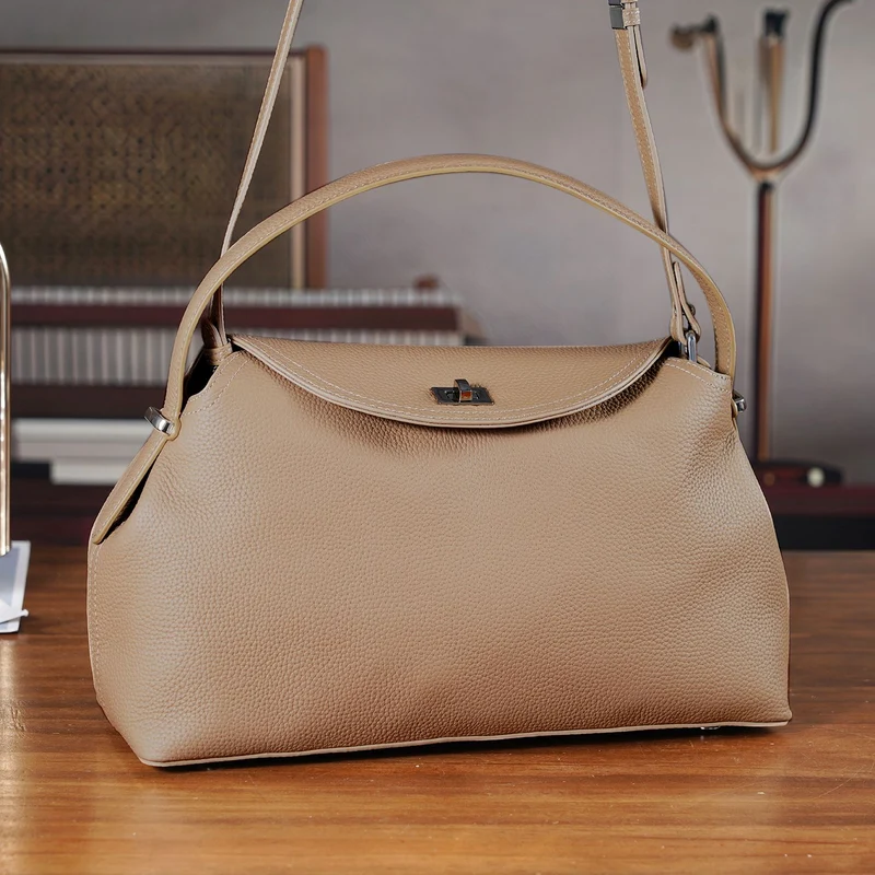 Echtleder Umhängetasche 32 x 19 x 11 cm Khaki
