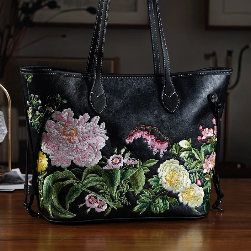 Bestickter Shopper, Kunstleder, Blumen Design, 46 x 15 x 28 cm, Rot